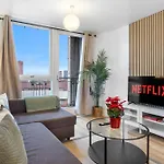 Asian Suite - City View - Balcony - Nexflix